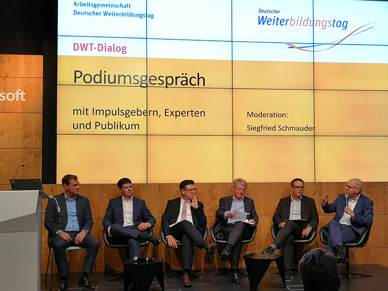 Podiumsdiskussion